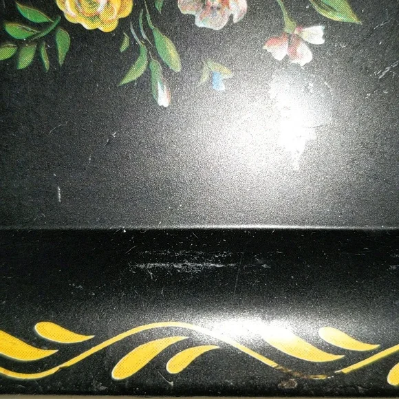 Floral  Pattern Metal Tip Trinket Tray Set of 4 - Picture 8 of 13